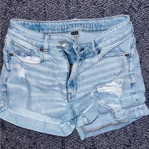 American Eagle light wash denim shorts